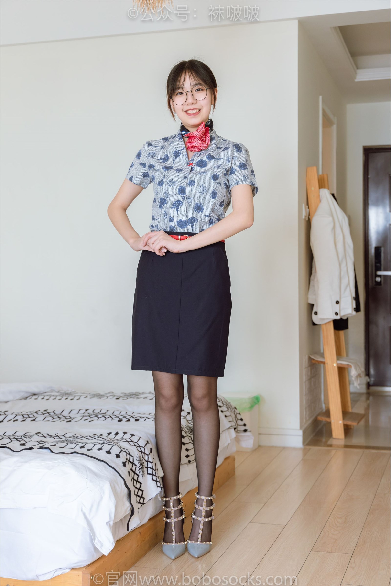 NO.087 Sweet Pea - flight attendant uniform, high heels, black silk(1)